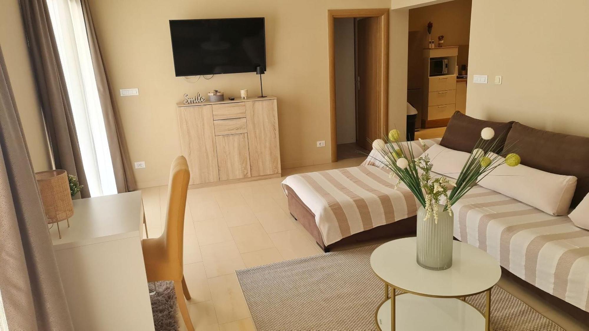Apartments Beach Dream Mimice Extérieur photo